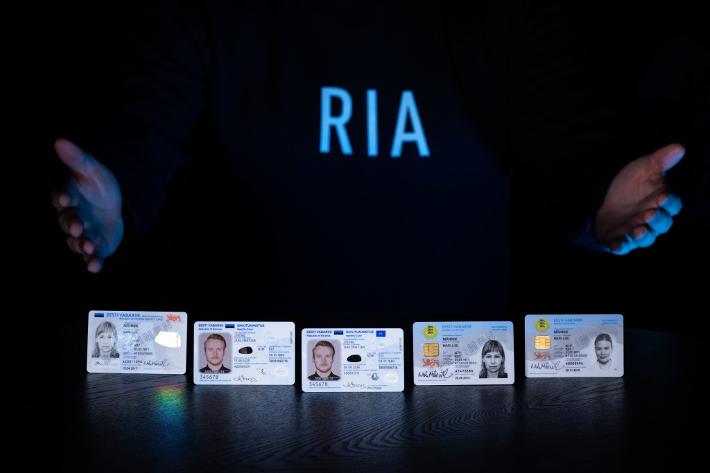 ID-kaart 20 demo (2 of 18).jpg
