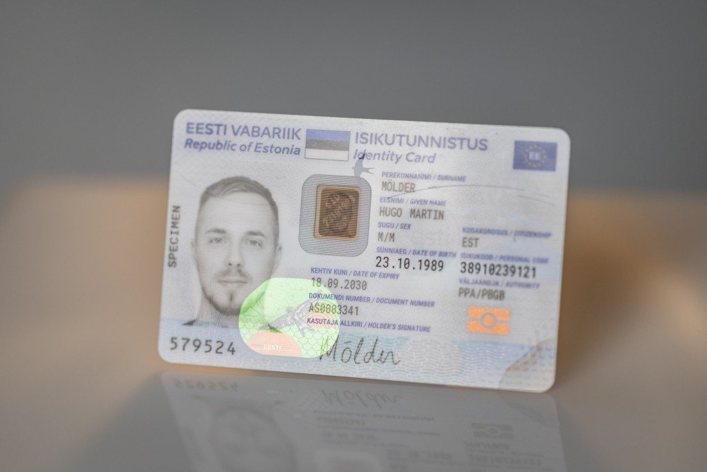 Uus ID-kaart2.jpg